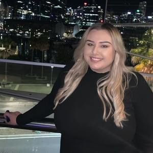 Meet your Posher, Aleisha